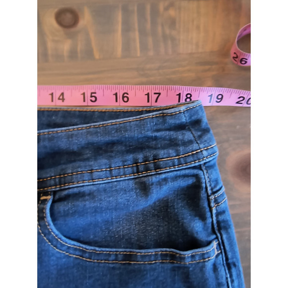 Chico's Jeans Women's Size 14 High Rise Dark Wash Stretch Embellished pockets - Picture 8 of 14